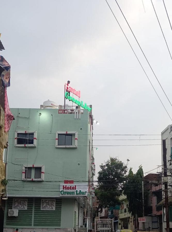 Green Leaf Hotel Ujjain Dış mekan fotoğraf