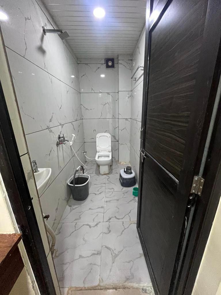 Green Leaf Hotel Ujjain Dış mekan fotoğraf