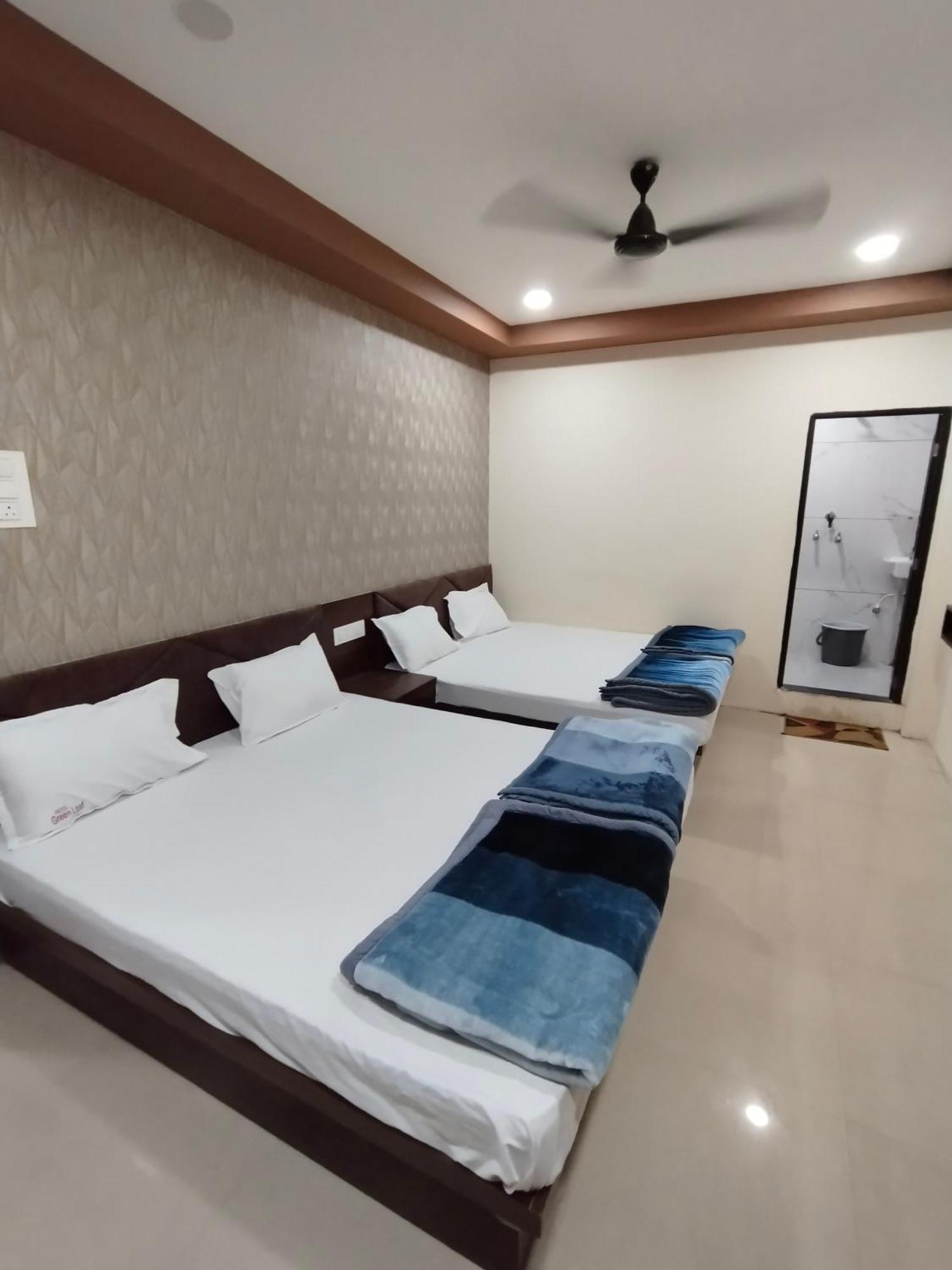 Green Leaf Hotel Ujjain Dış mekan fotoğraf